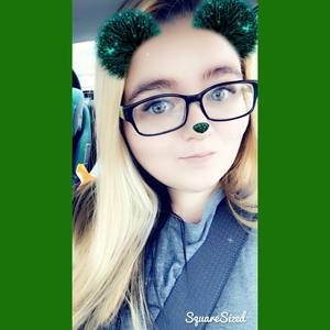 Meet your Posher, Hannah